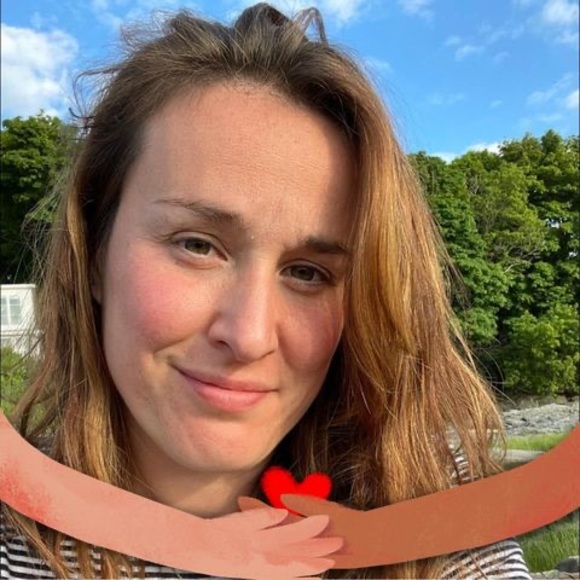 Meet your Posher, Julia - Picture 1 of 1